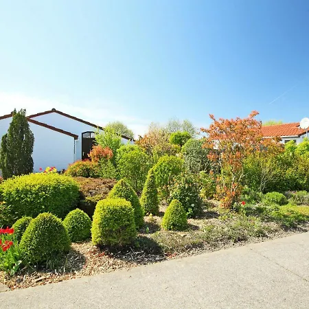 Casa de Férias Duinhuis 131 With Parking By Interhome Mispelburg