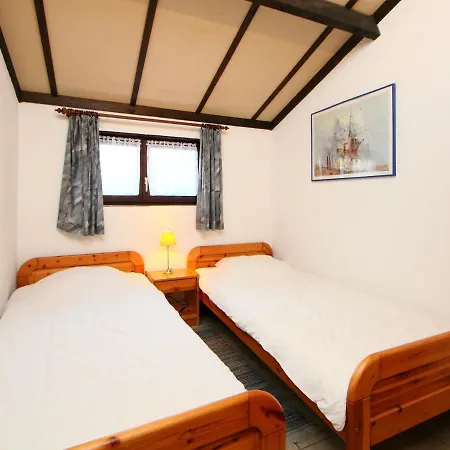 Duinhuis 131 With Parking By Interhome * Mispelburg